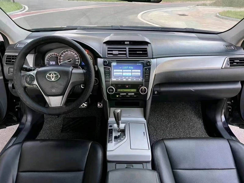 廊坊14年丰田凯美瑞4