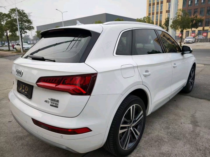 北京20年奥迪Q52