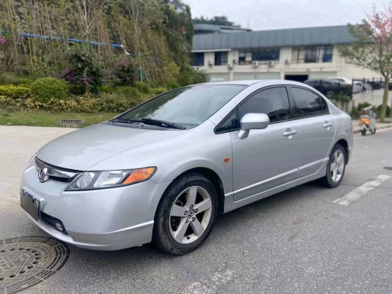 广州07年本田思域2