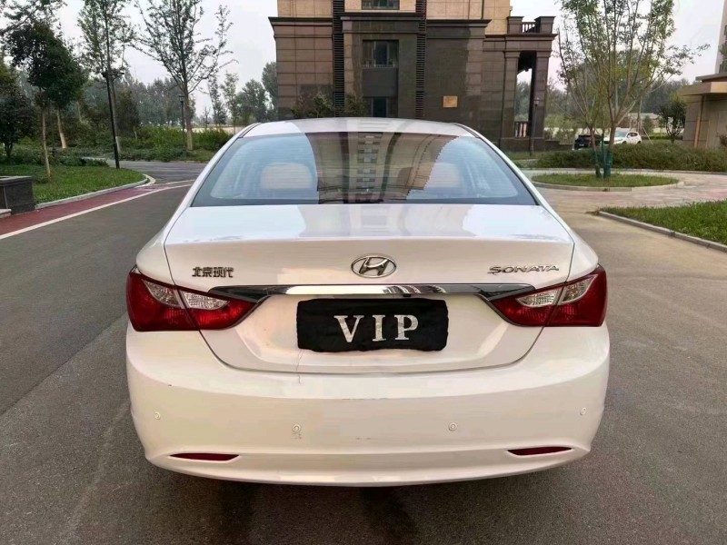 廊坊13年现代索纳塔八9