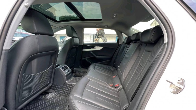 北京20年奥迪A4L6