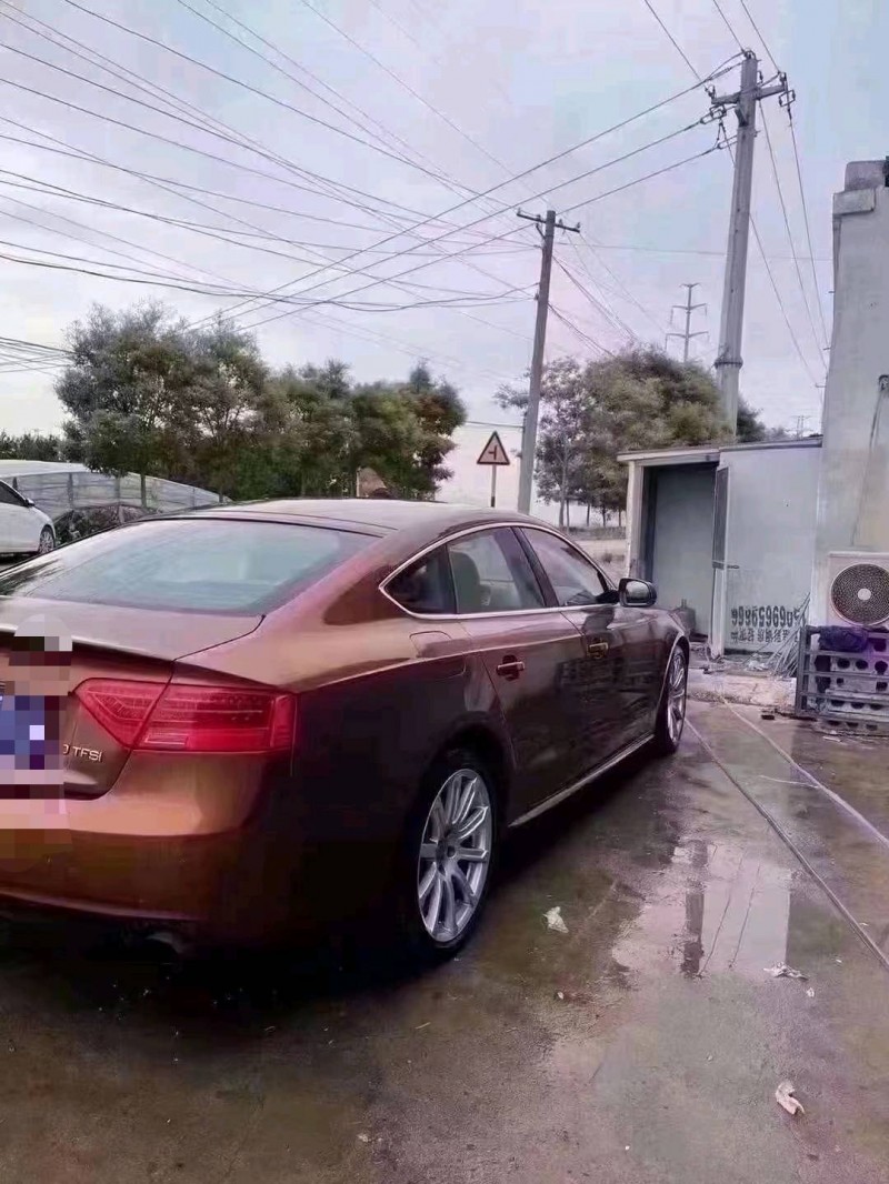 济宁13年奥迪A55