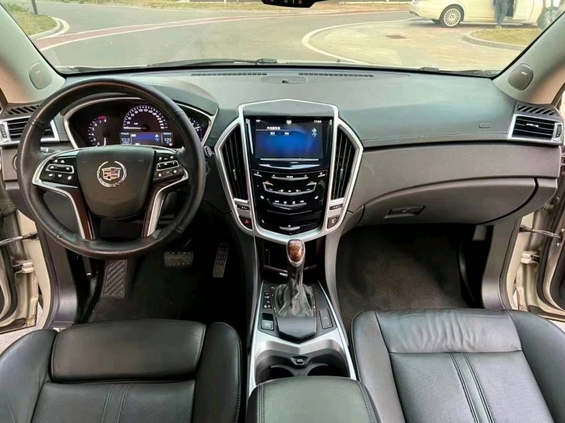 廊坊13年凯迪拉克SRX8