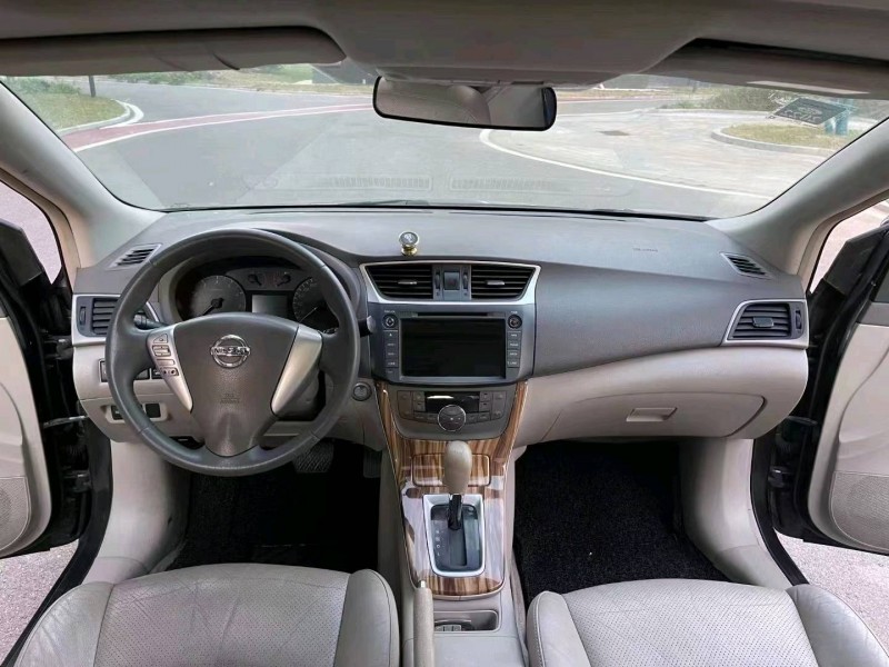 廊坊14年日产轩逸6