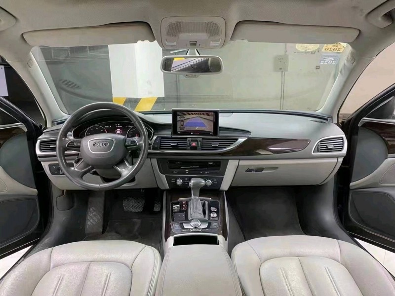 成都14年奥迪A6L6