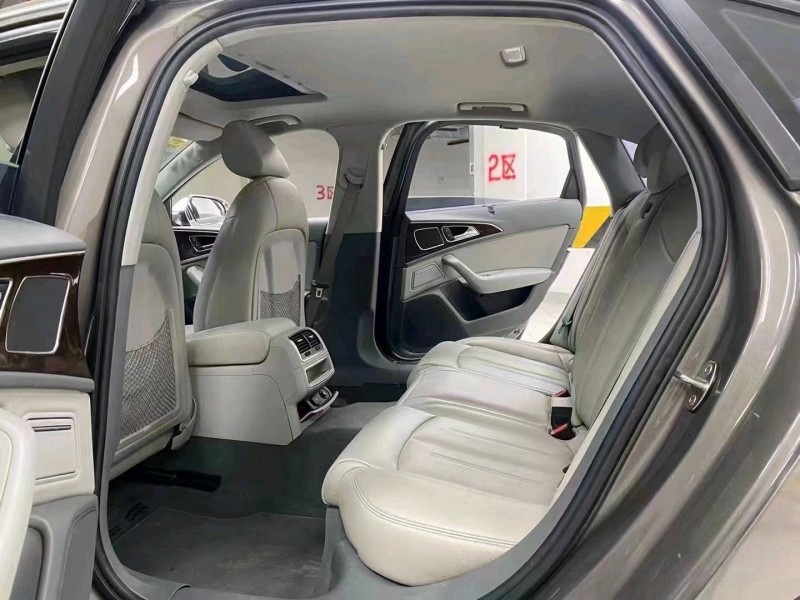 成都14年奥迪A6L8