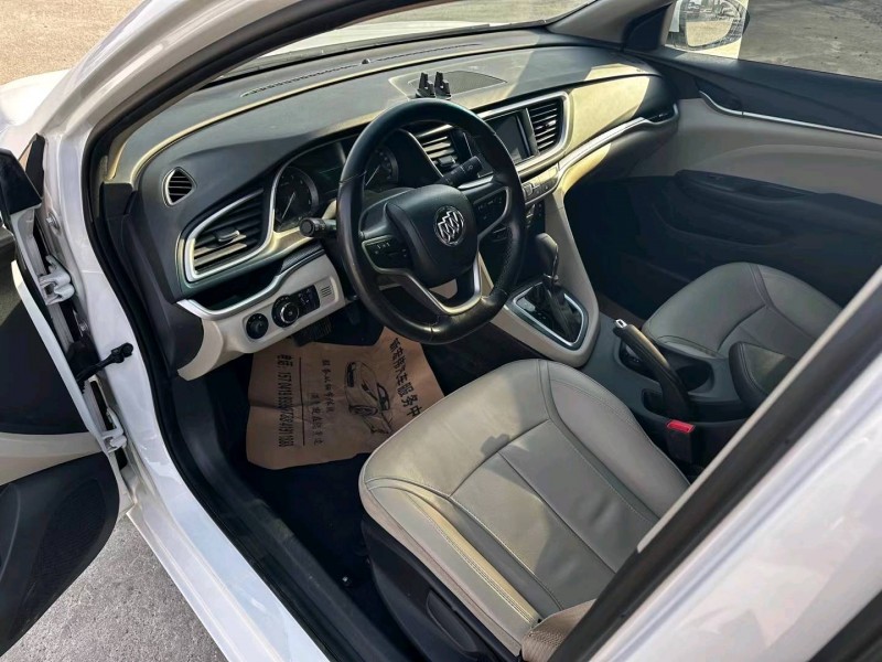 沈阳20年别克英朗6