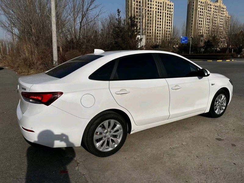 沈阳20年别克英朗9