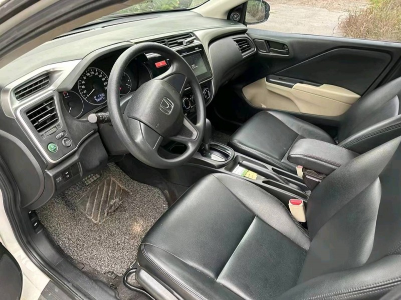 广州16年本田锋范3