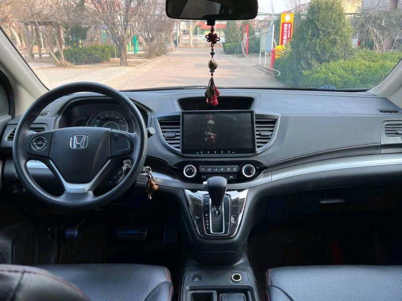 青岛17年本田CRV4