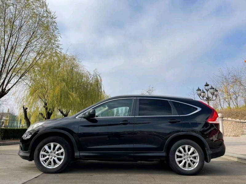 青岛14年本田CRV7