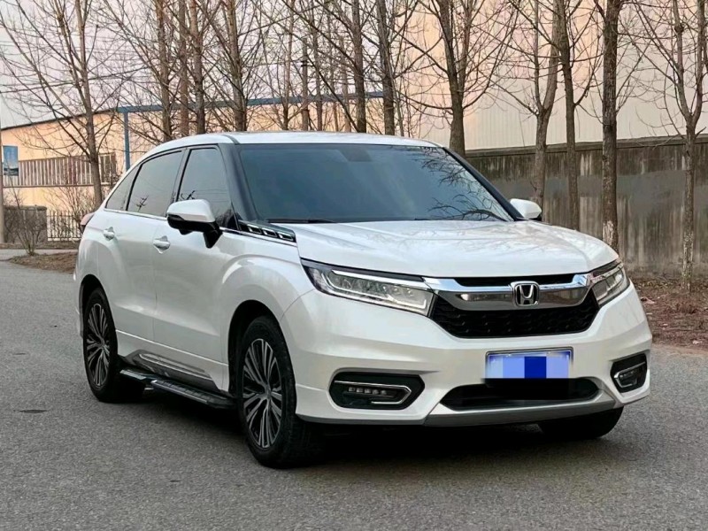 青岛19年本田冠道2