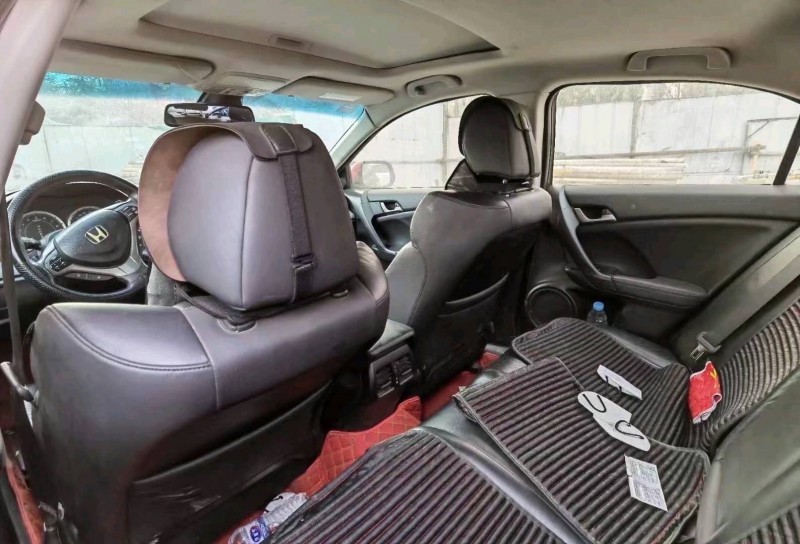 枣庄10年本田思铂睿3