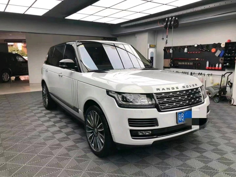 广州17年路虎揽胜行政3