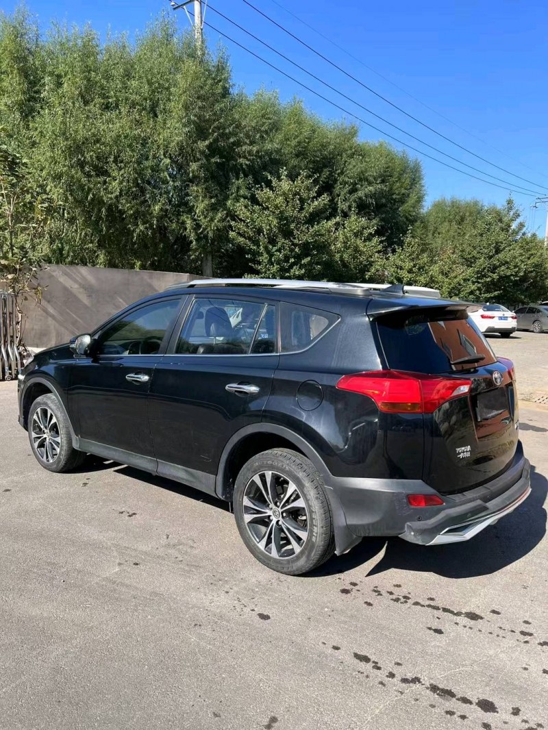 沈阳18年丰田RAV4荣放4