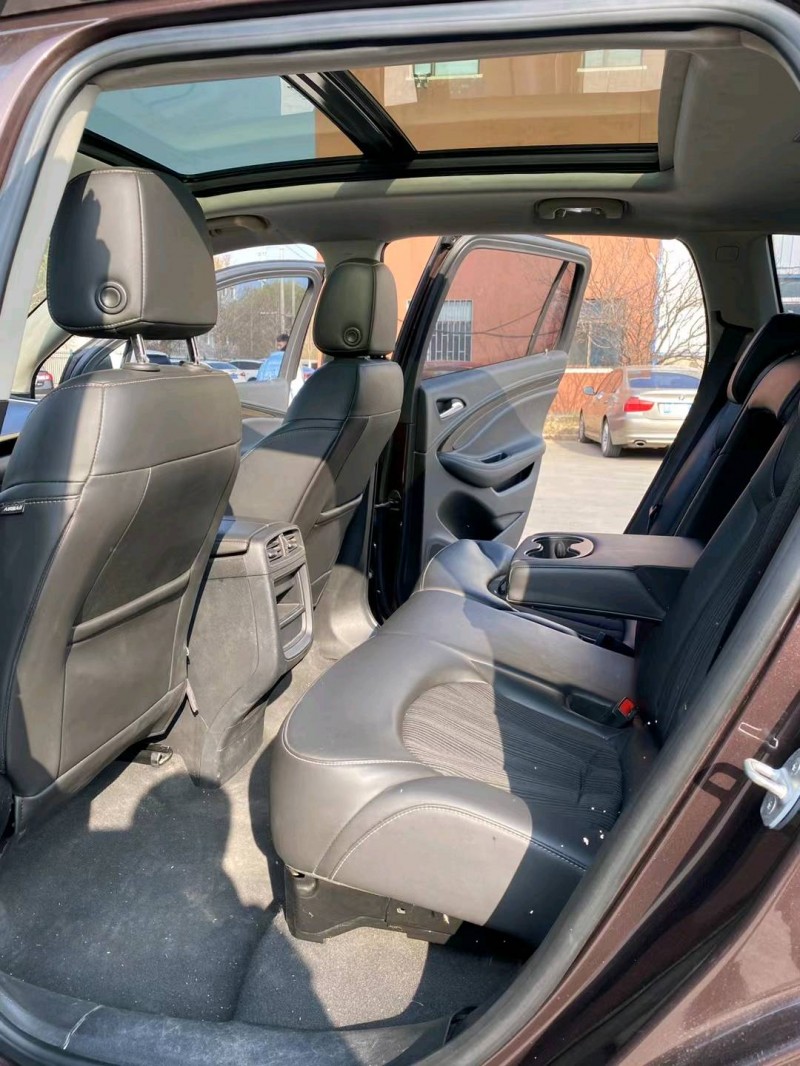 沈阳20年别克昂科威9