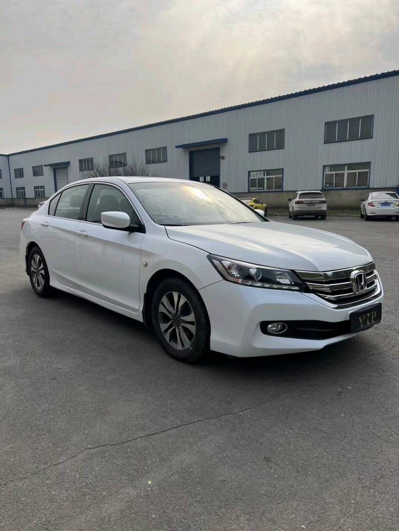 沈阳16年本田雅阁3