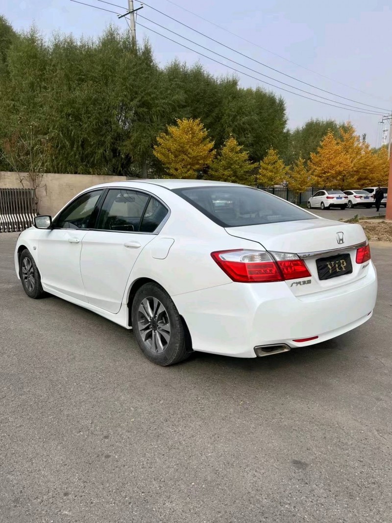 沈阳16年本田雅阁5