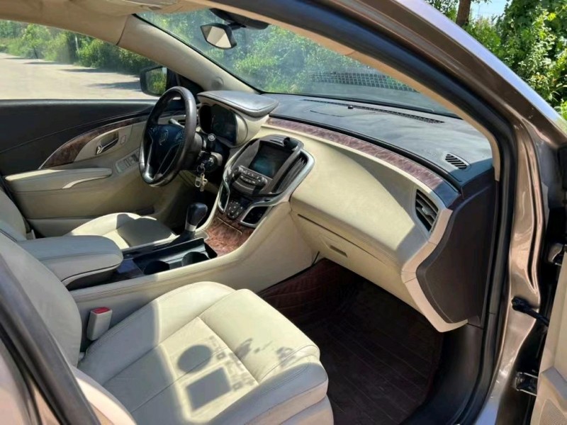 盐城15年别克君越9