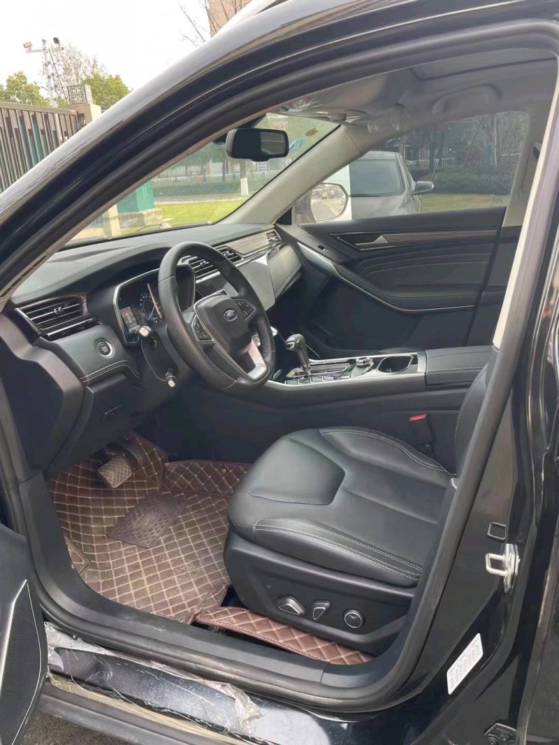 邯郸20年福特领界8