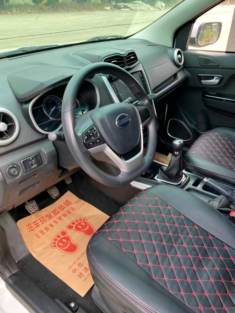 邯郸21年SWM斯威汽车X39