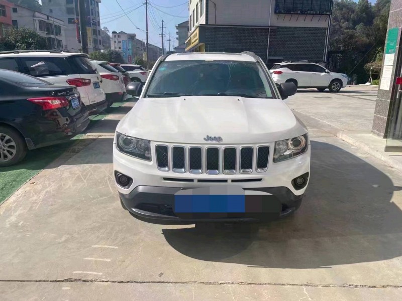 邯郸16年Jeep指南者1