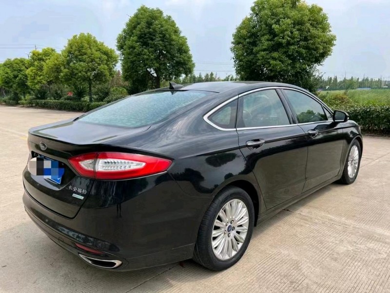 盐城13年福特蒙迪欧9