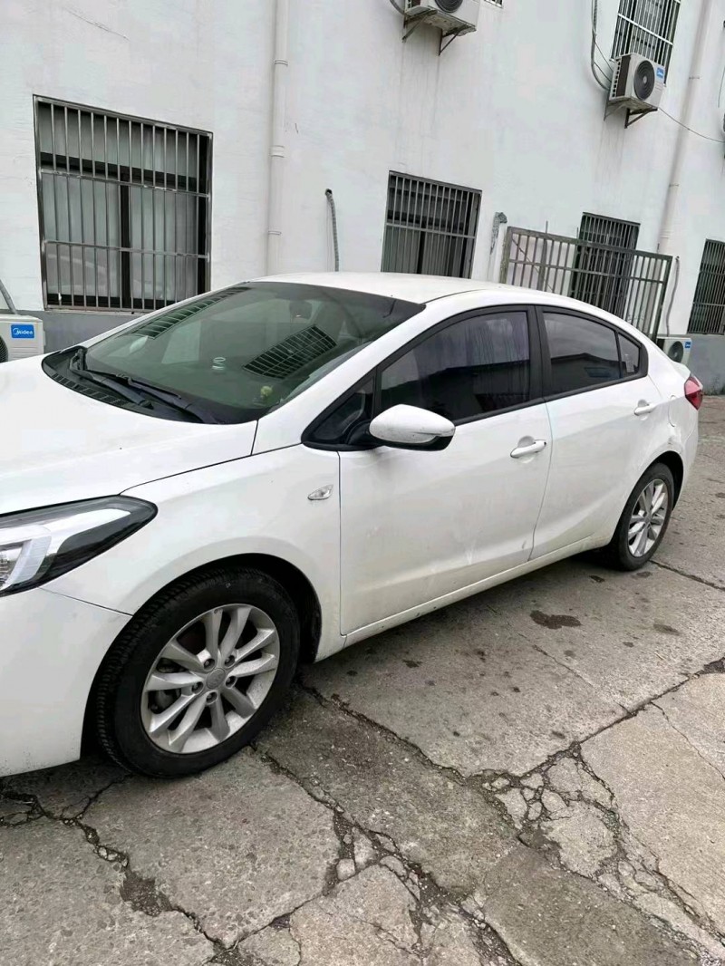 邯郸19年起亚K32