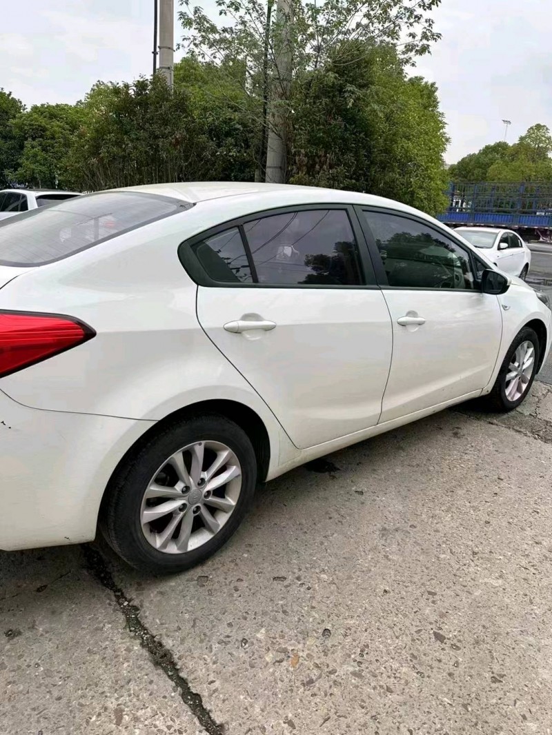 邯郸19年起亚K34