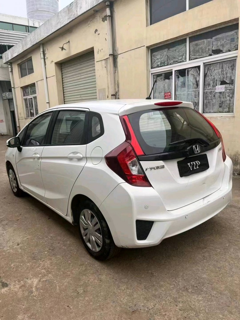 宜春18年本田飞度3