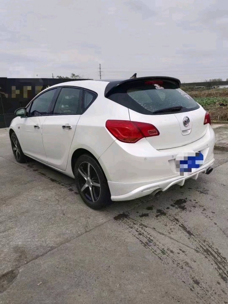 邯郸14年别克英朗6