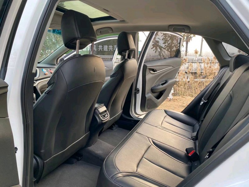 徐州21年别克英朗1