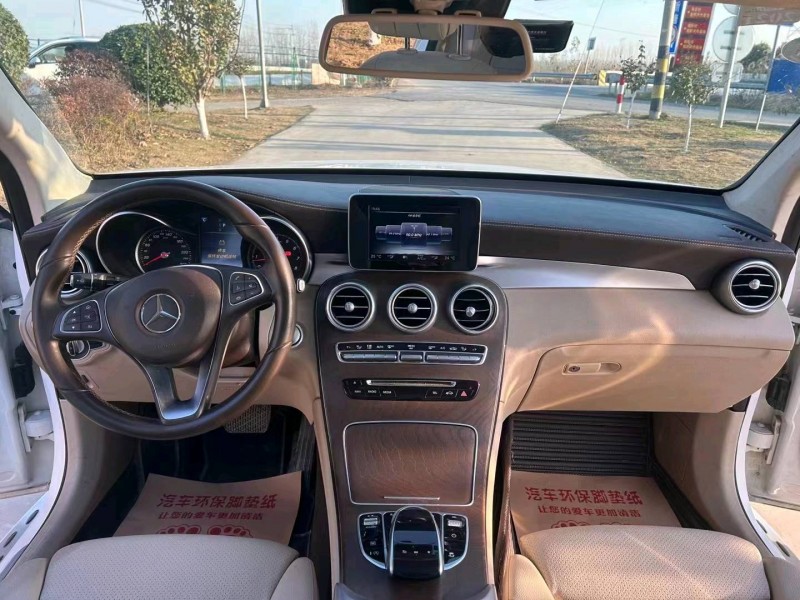 徐州17年奔驰GLC4