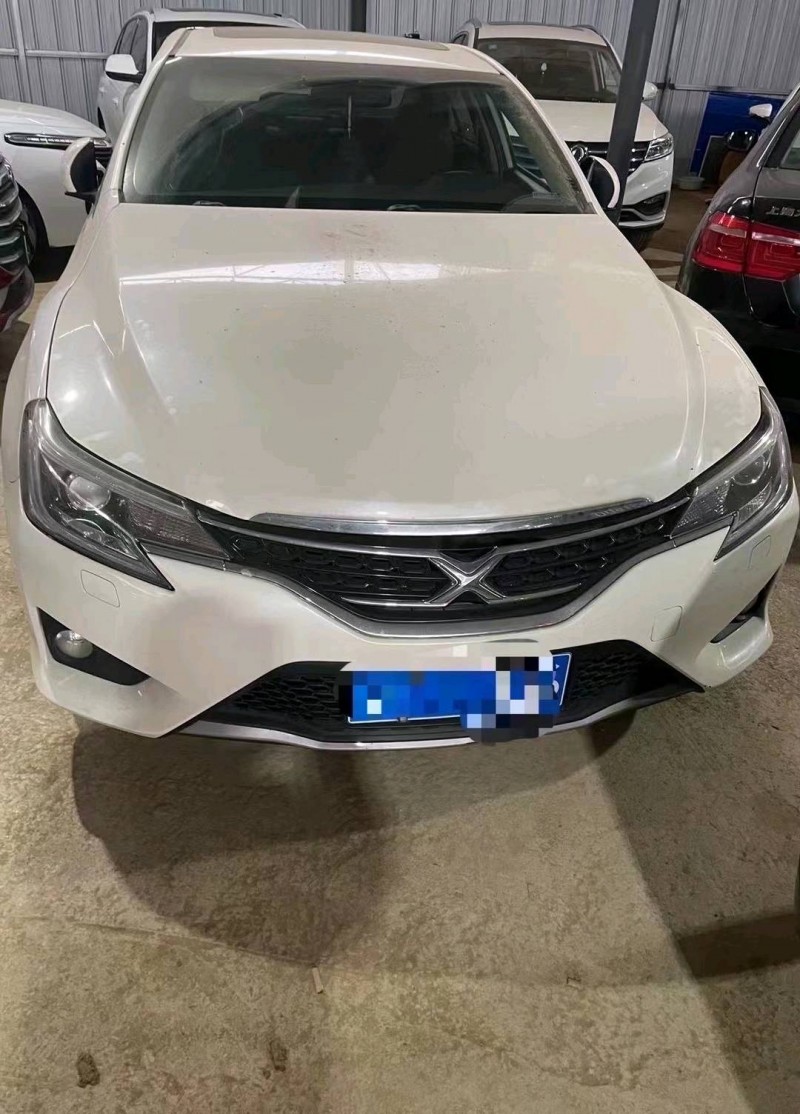 邯郸18年丰田锐志1