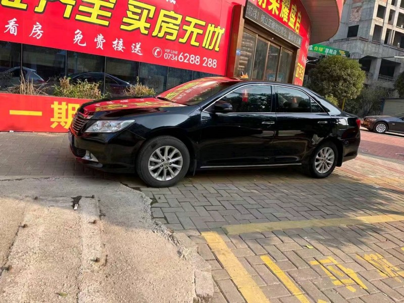 邯郸14年丰田凯美瑞2