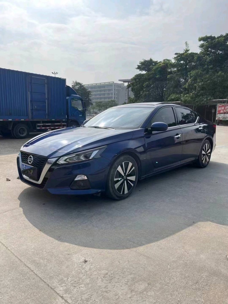 邯郸21年日产天籁2