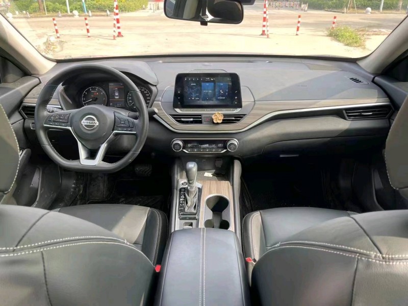 邯郸21年日产天籁8