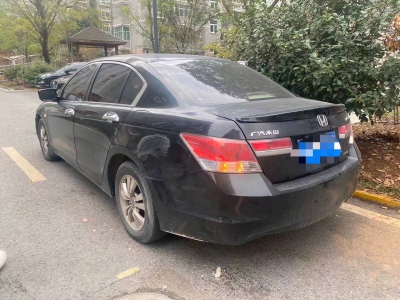 邯郸11年本田雅阁2