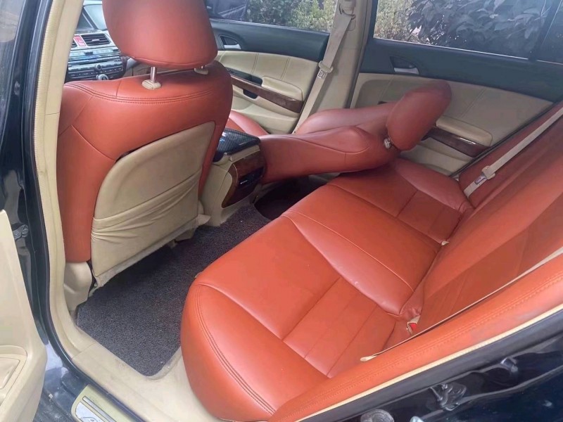 邯郸11年本田雅阁4