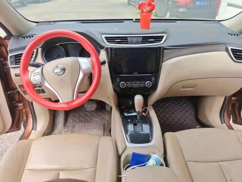 邯郸15年日产奇骏5