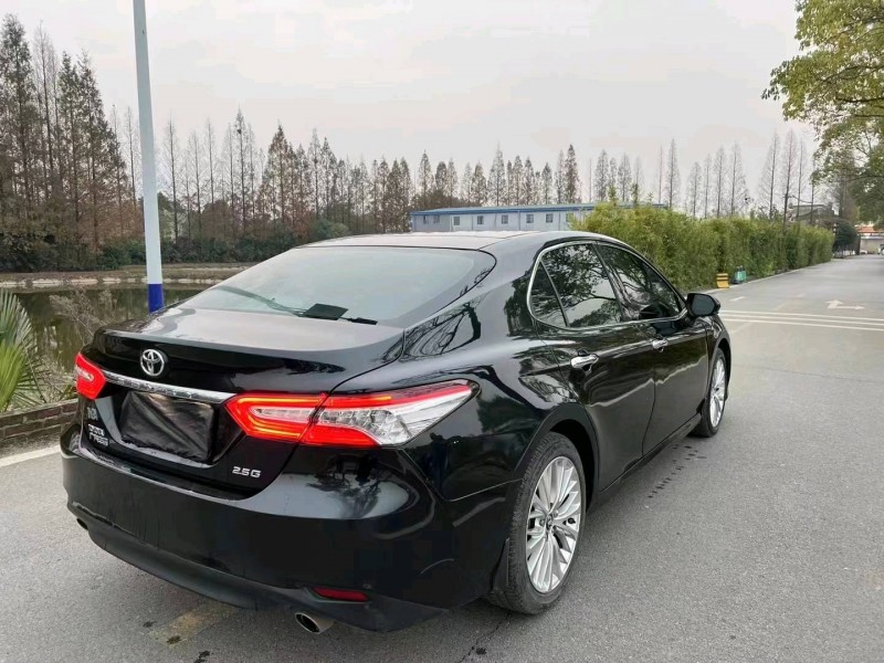 邯郸19年丰田凯美瑞4