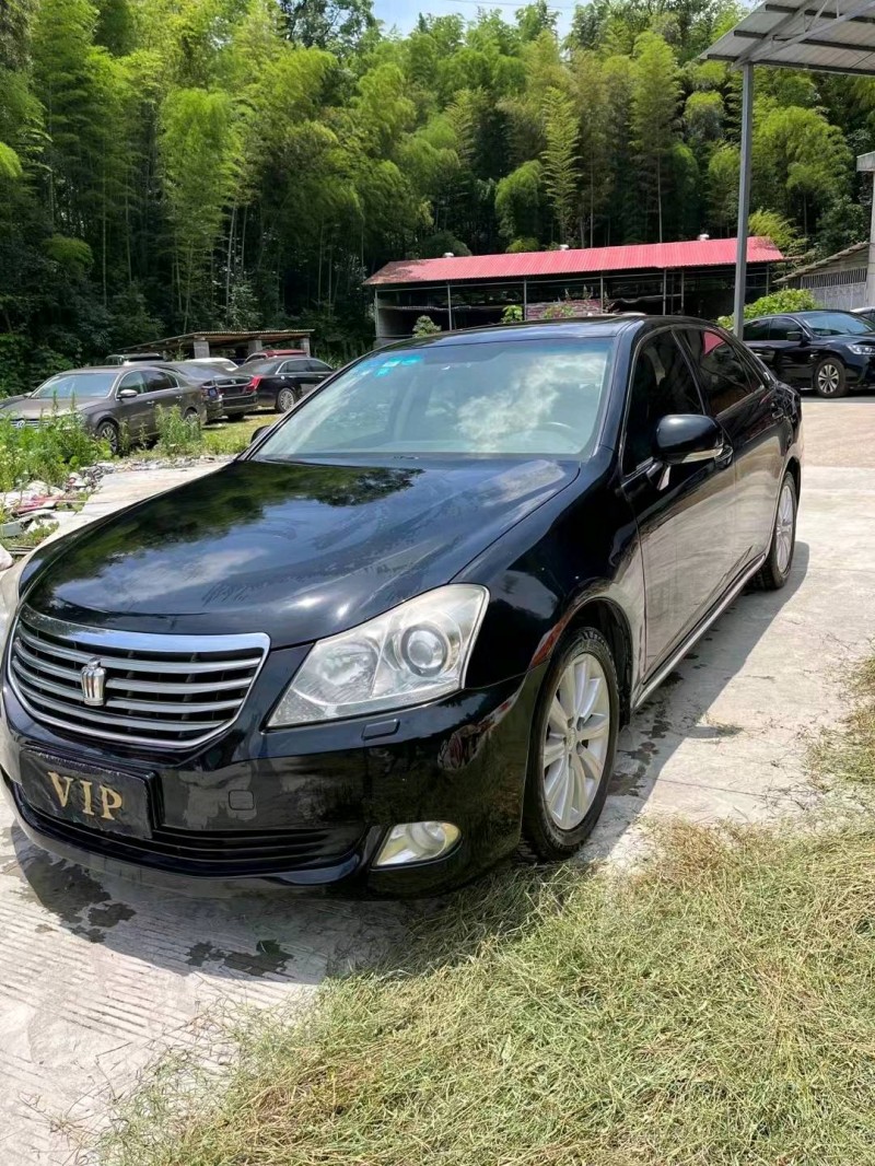 邯郸10年丰田皇冠3