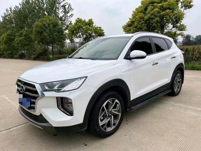 邯郸19年现代途胜4