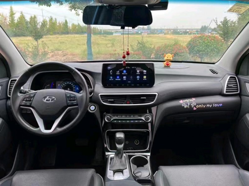 邯郸19年现代途胜9