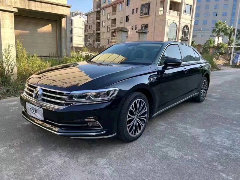 邯郸18年大众辉昂2