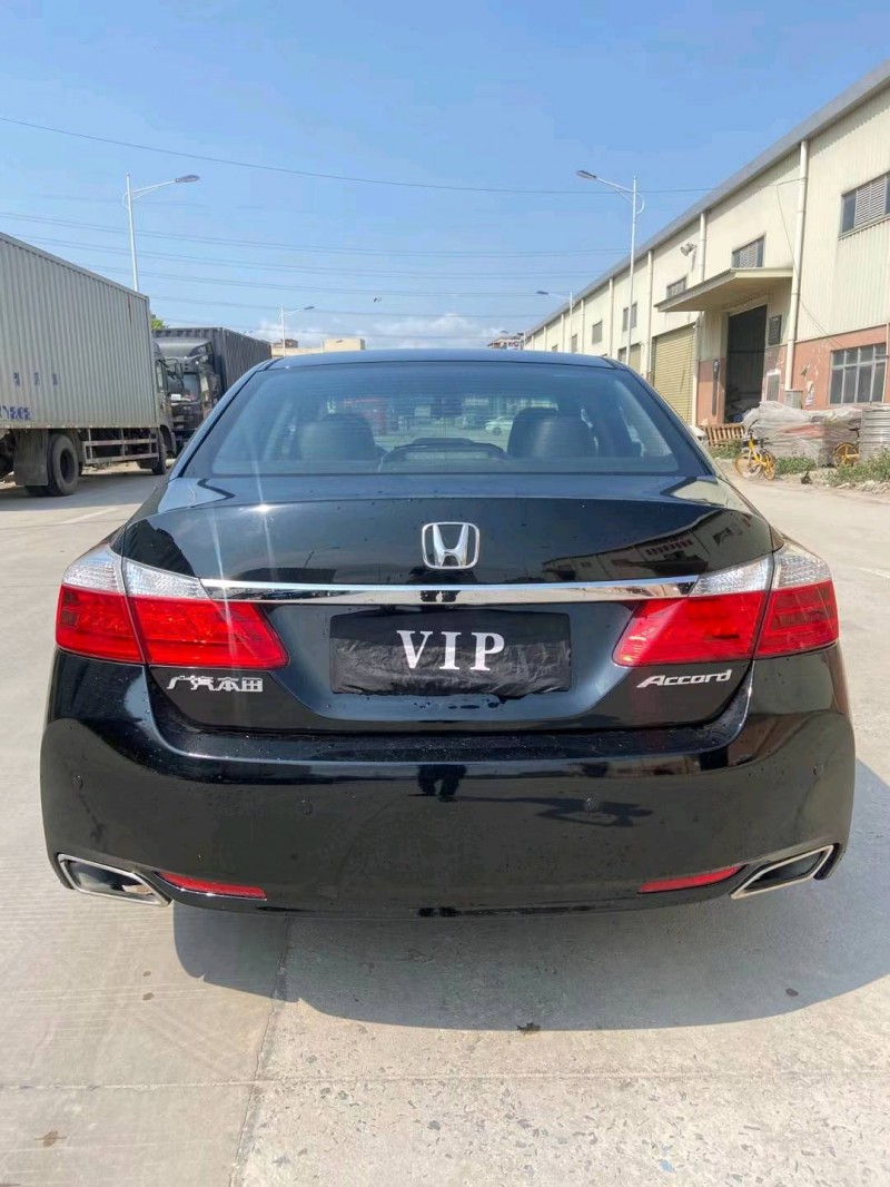 东莞16年本田雅阁9