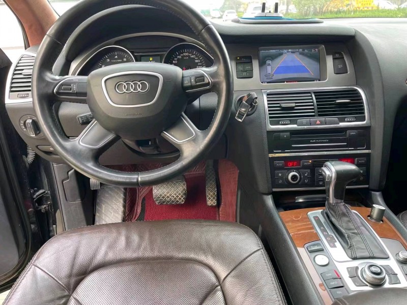 宿遷15年奧迪Q74