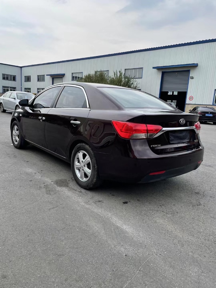 沈阳15年起亚福瑞迪9