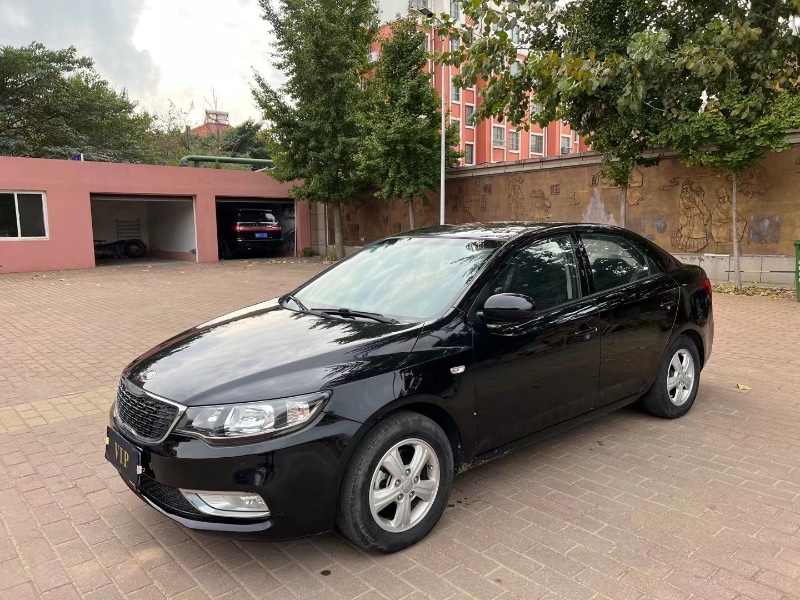 青岛14年起亚福瑞迪2