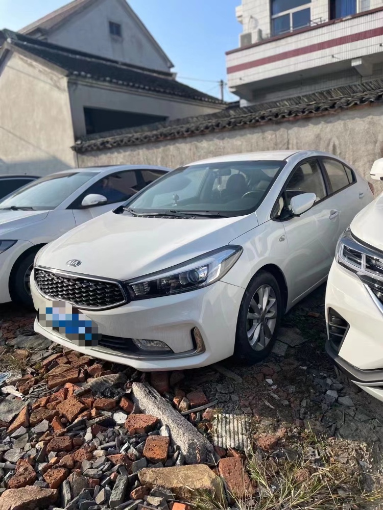 嘉兴16年起亚K25